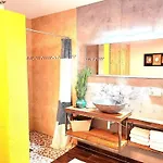 With 1 Bedroom *